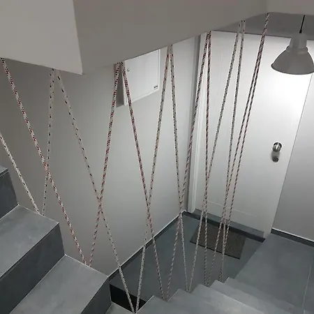 Апартаменты Bridge D. Luis Apartament 1. Порту