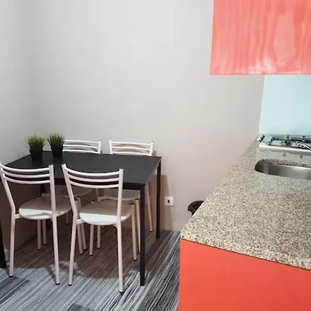 Апартаменты Bridge D. Luis Apartament 1.